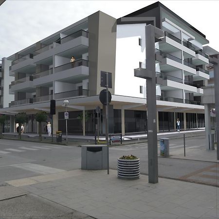 Condominio Quasar Μπιμπιόνε Εξωτερικό φωτογραφία